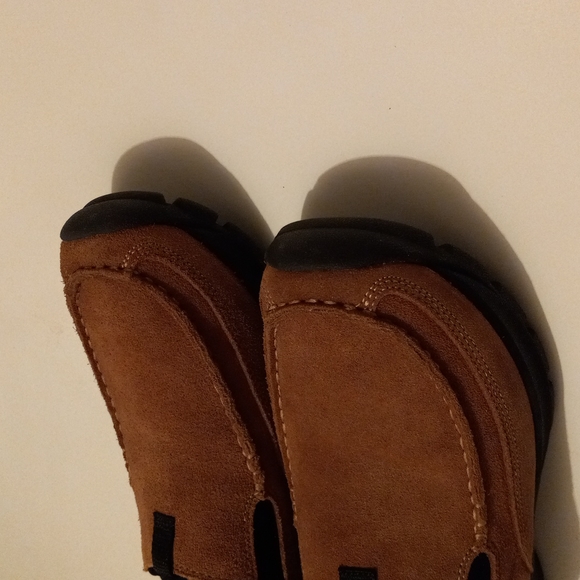 Lands End Men's Suede Slip On Shoes - Picture 2 of 8